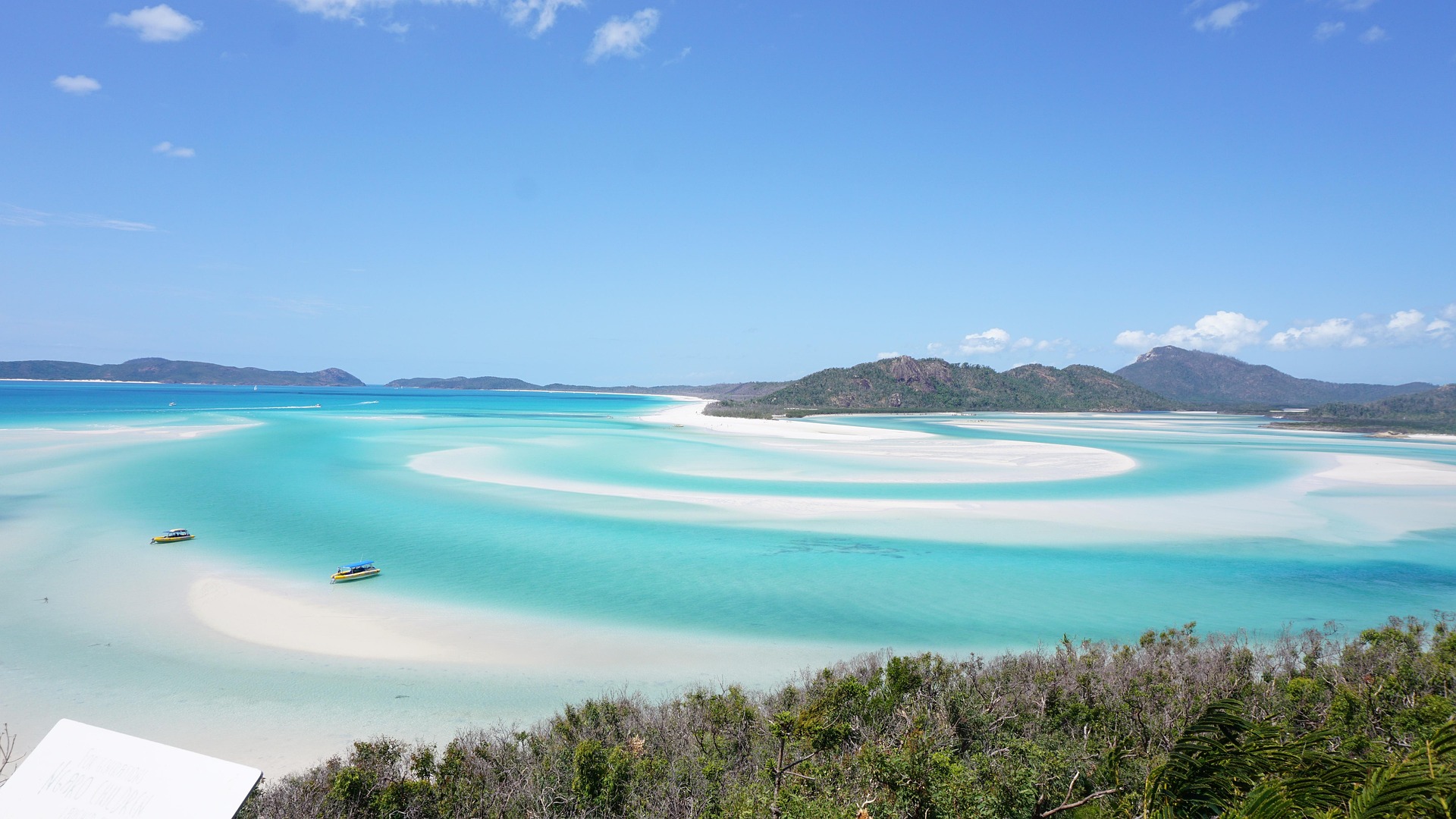 Whitsunday Islands Cruise in Australia